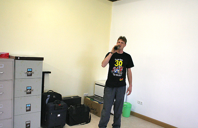 Einr�umaktion im Neuen S�ngerheim