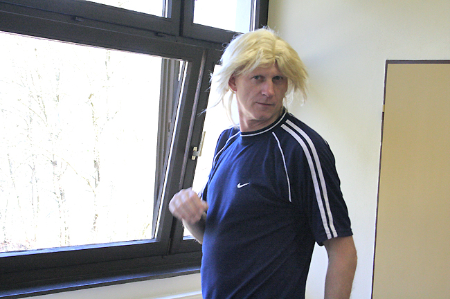 Einr�umaktion im Neuen S�ngerheim