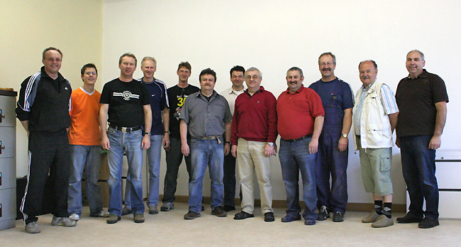 Einr�umaktion im Neuen S�ngerheim