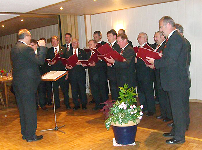 Sommersingen der Singgemeinschaft Pettenreuth-Hauzendorf in Erlbach 2010