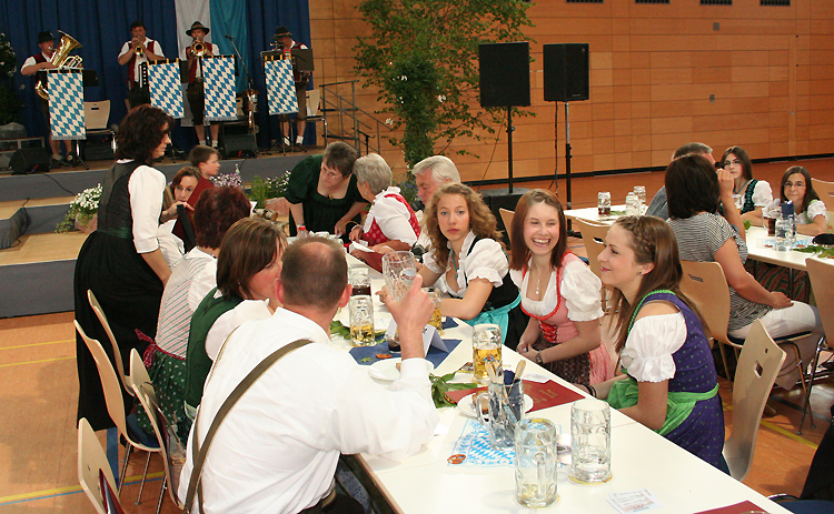 Bayerischer Abend der Gemeinde Wald 2011