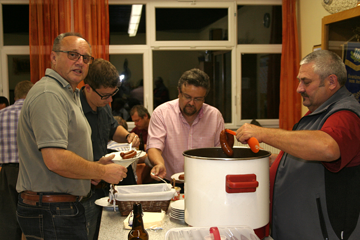 Rudi Zimmerer feiert mit dem MGV seinen Geburtstag