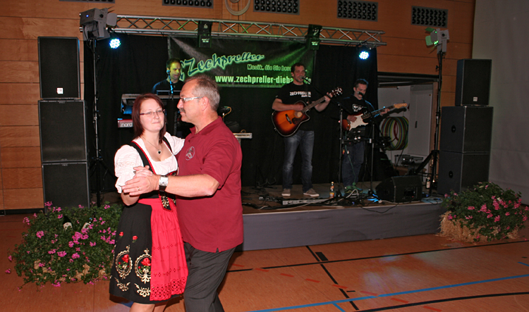 12. Weinfest des MGV Wald