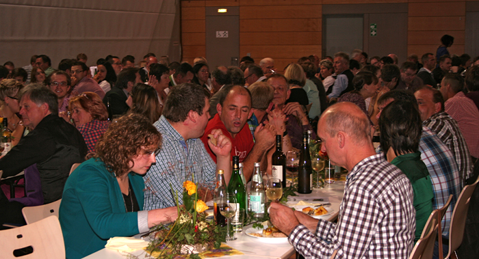 12. Weinfest des MGV Wald
