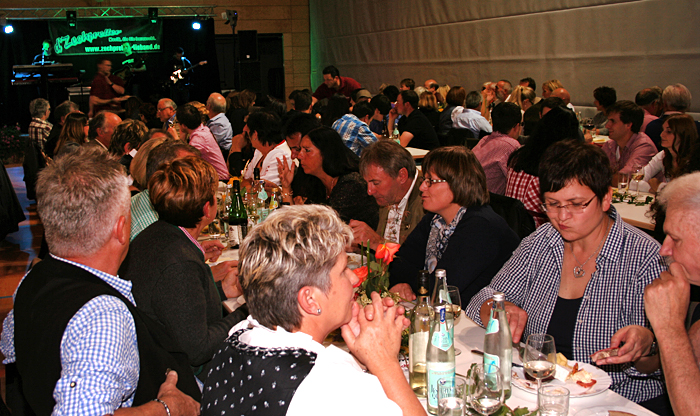 12. Weinfest des MGV Wald