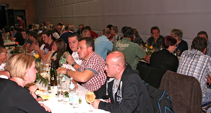 12. Weinfest des MGV Wald