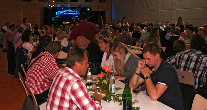12. Weinfest des MGV Wald