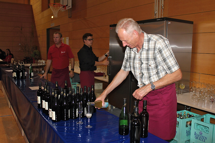 12. Weinfest des MGV Wald
