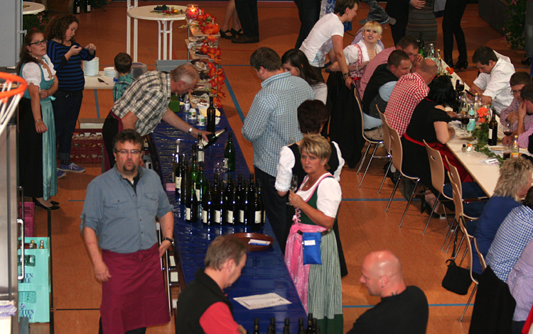 12. Weinfest des MGV Wald