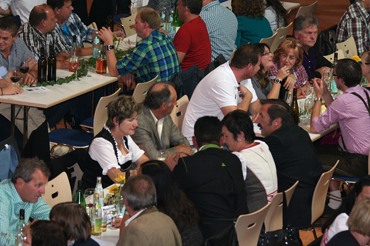 12. Weinfest des MGV Wald