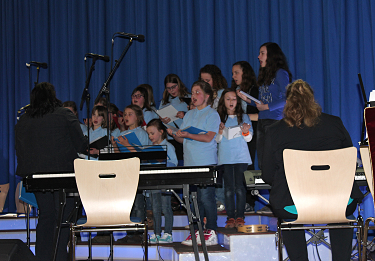 65 Jahre MGV mit Benefizkonzert 2015