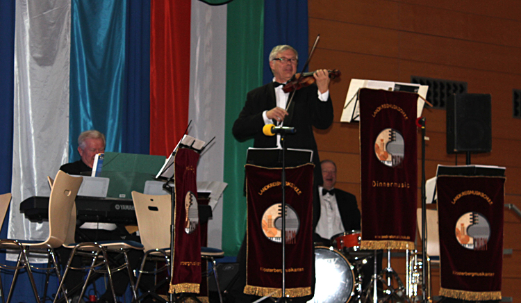 65 Jahre MGV mit Benefizkonzert 2015