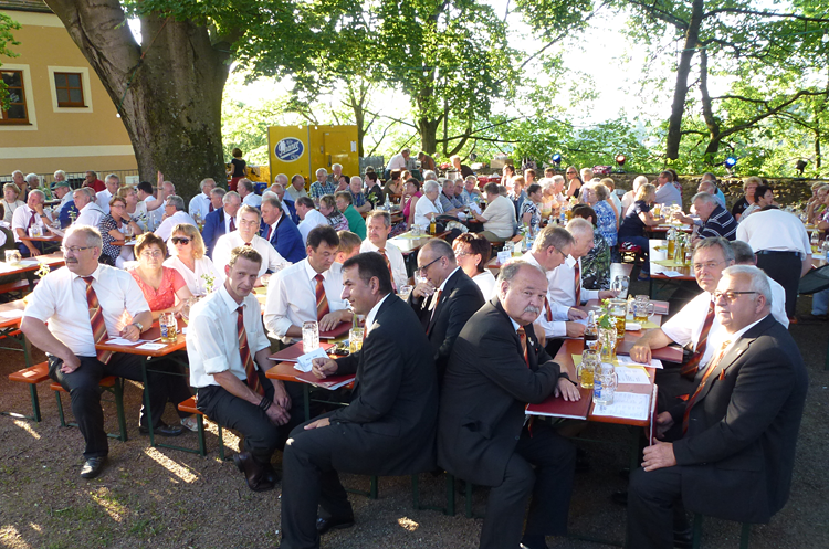 MGV Wald beim Schlo&szlig;hofsingen in Waldm&uuml;nchen