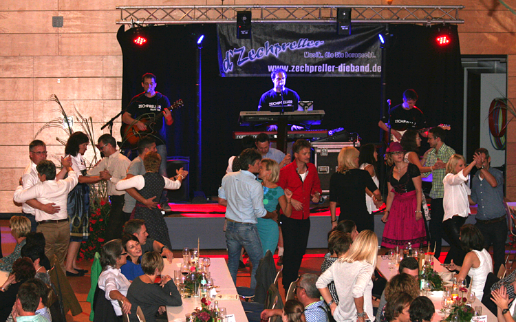 13. Weinfest MGV Wald