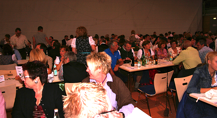 13. Weinfest MGV Wald