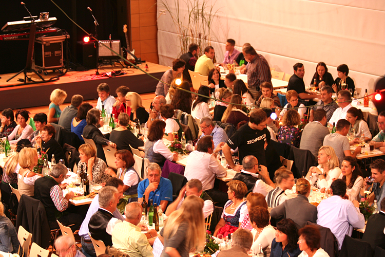 13. Weinfest MGV Wald