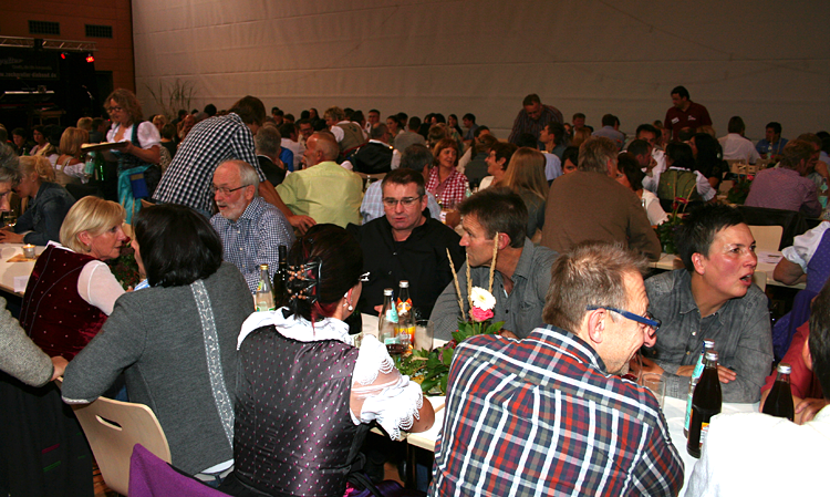 13. Weinfest MGV Wald