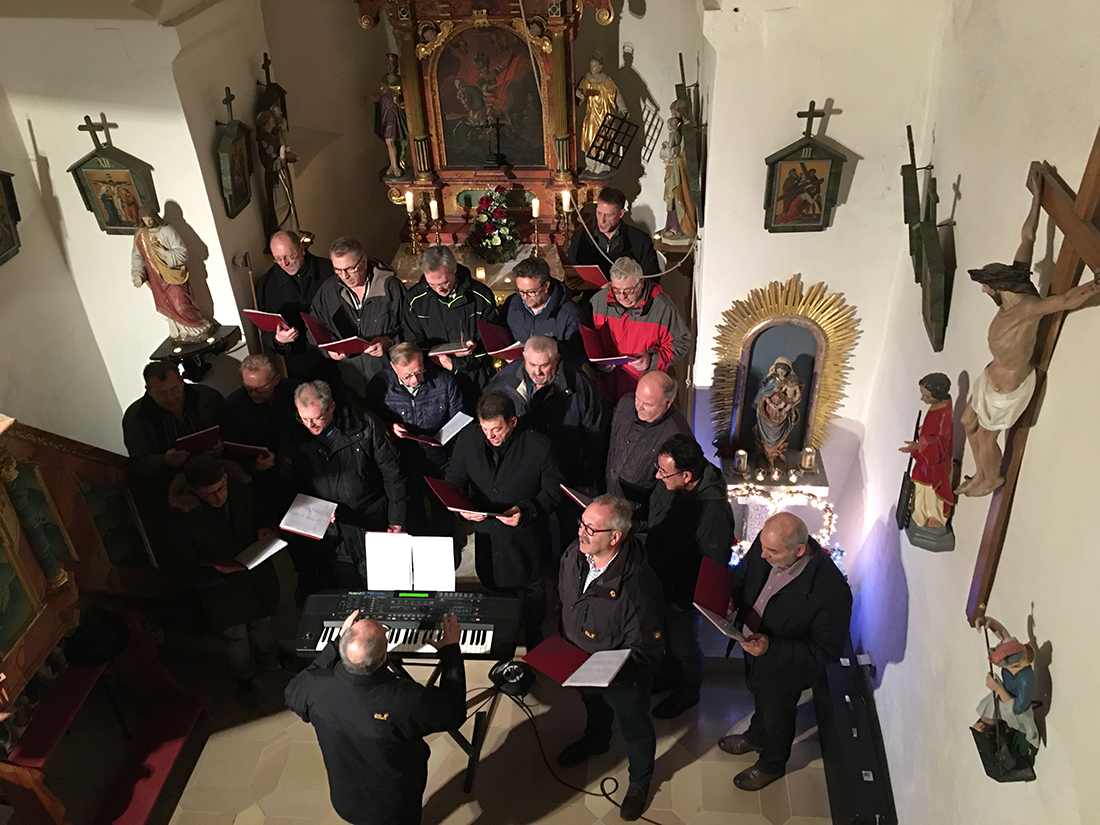 Sing ma im Advent mit dem MGV Wald in der Burgkapelle Siegenstein 