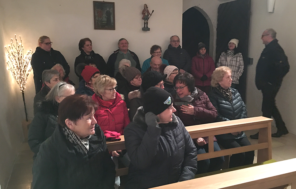 Sing ma im Advent mit dem MGV Wald in der Burgkapelle Siegenstein 