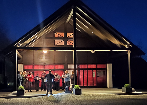 Neujahrssingen am Friedhof