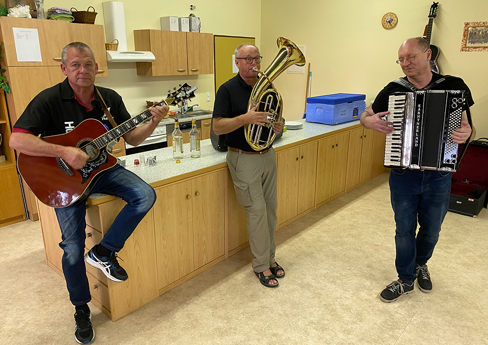 70. Geburtstag von Chorleiter und Ehrenmitglied Rudi Zimmerer