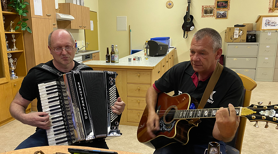 70. Geburtstag von Chorleiter und Ehrenmitglied Rudi Zimmerer