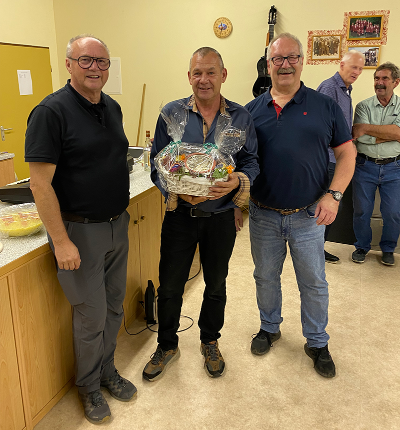 60. Geb. Walter Artmann